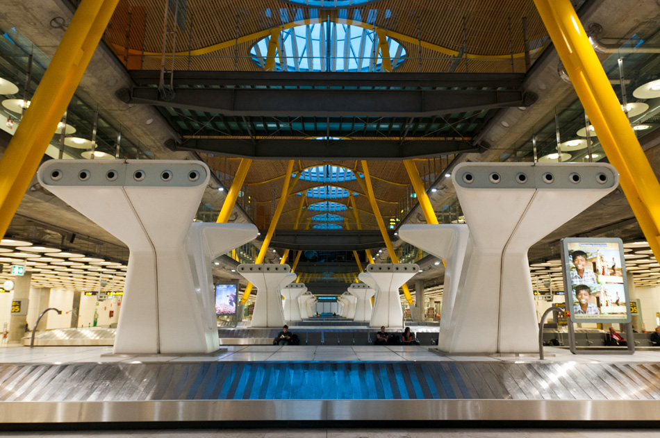 Madrid, Spain, Espana, Barajas Aeropuerto, Airport, Architecture, yellow, symmetry